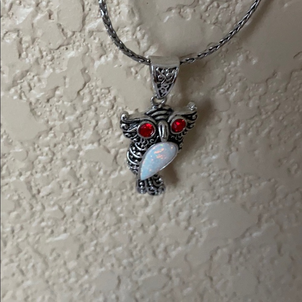 Necklace - Picture 2 of 2